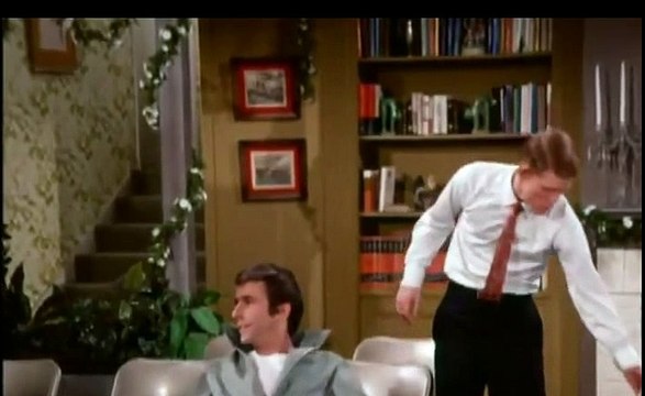 Fonzi Learns A Little About Negroes