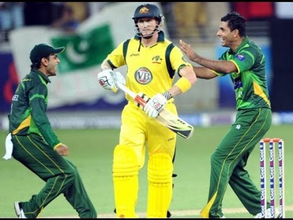 Abdul Razzaq Last Over Pakistan Vs Australia 2nd T20 07 Sep 2012