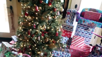 MY DAD PRANKED ME WITH A SNAKE!!! (PAYBACK)