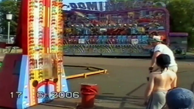 Des bons gros FAILS à la fête foraine... Compilation bien fun