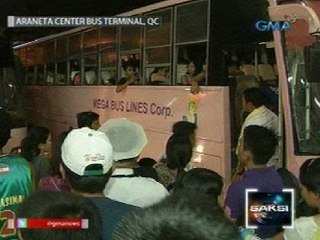 Saksi: Bilang ng mga pasahero sa Araneta Center Bus Terminal, umabot na sa 10,000