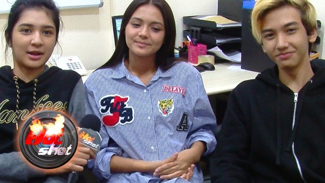 Mikha Tambayong, Amanda Rawles dan Ari Irham Dikejar Fans di Mojokerto - Hot Shot 15 Januari 2017