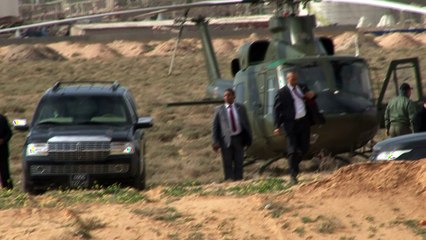 تونس تحيي الذكرى السادسة للثورة والسبسي يزور قفصة