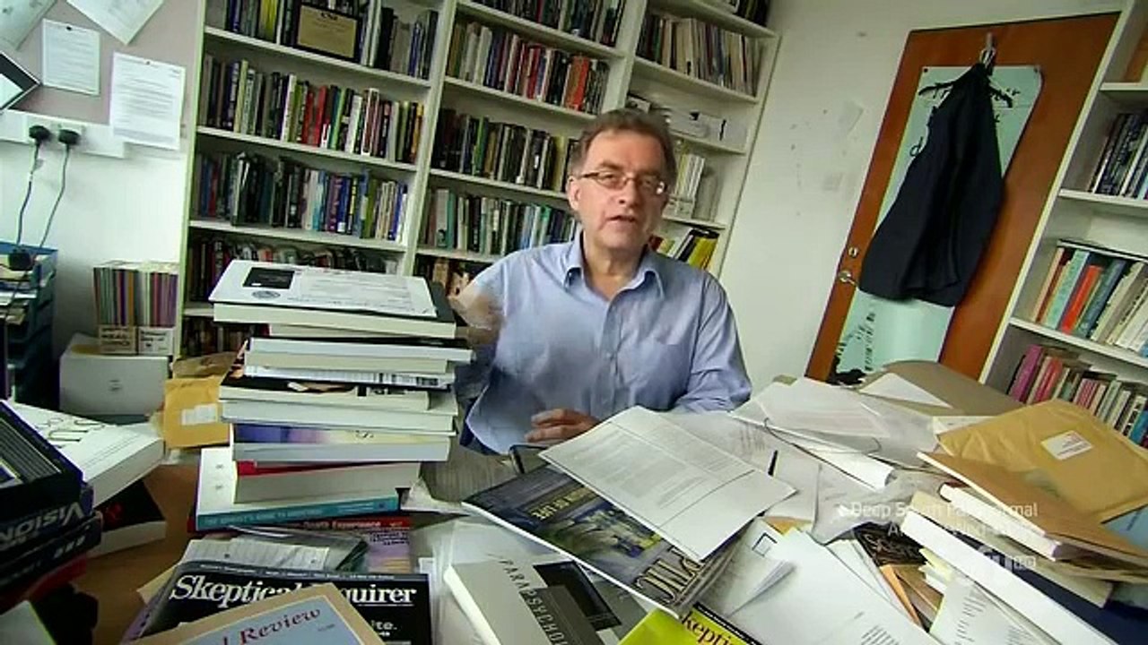 Weird Or What - S02 E04 - Parallel Worlds [HQ]