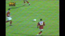 كوبرى حسام غالى لجوارديولا وهدف الاهلى الثانى فى روما الأيطالى 2002