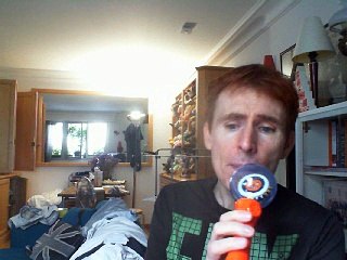 Wiwi égratigne "cadenas" de Fally Ipupa