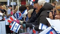 Pro-Israeli demonstrators say Middle East Paris summit 