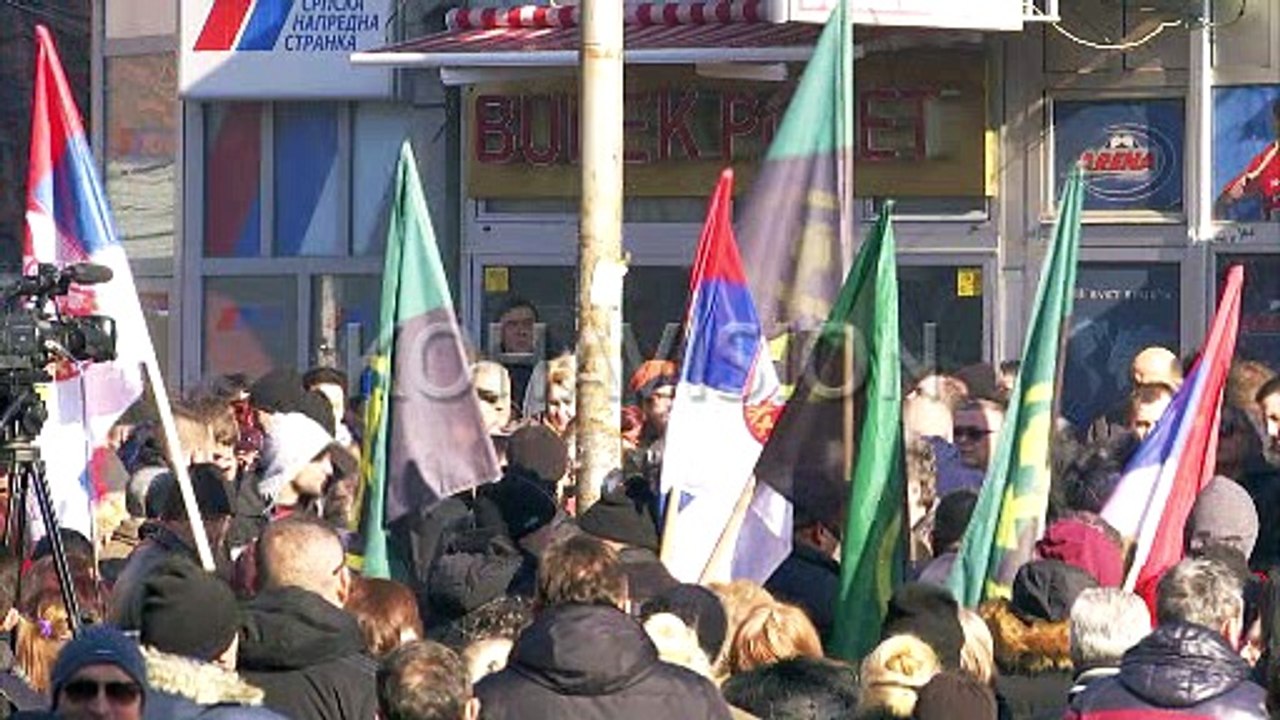 Reagimet pas ndalimit të hyrjes së trenit serb në Kosovë