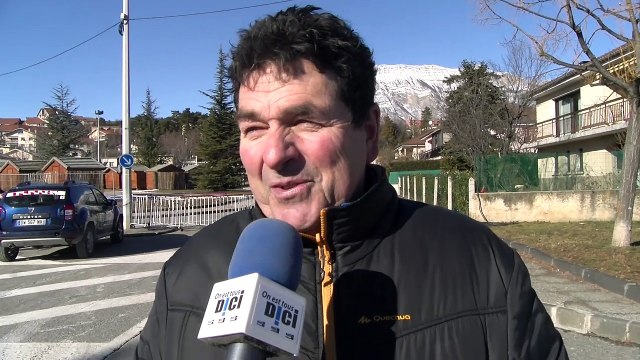 Rallye de Monte Carlo : Les curieux visitent le pars d'assistance à Gap