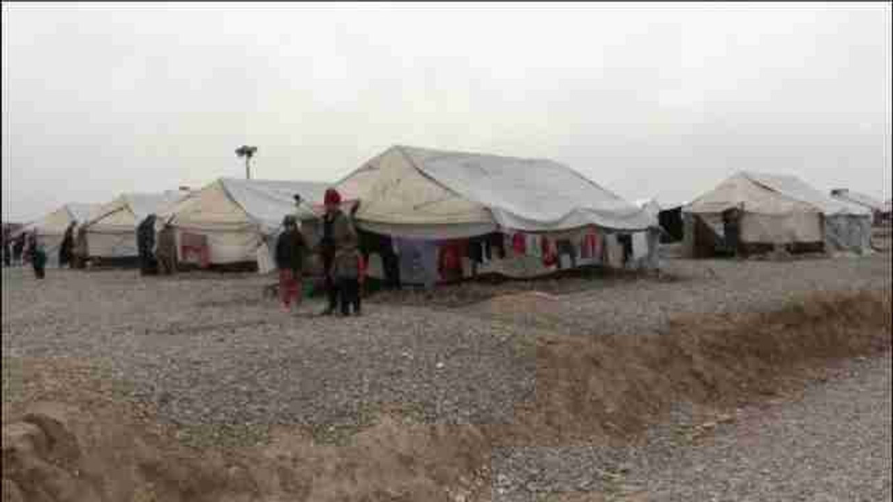 Desplazados por la ofensiva de Mosul empiezan a regresar a barrios liberados