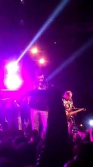 Atif Aslam Stopped the Live Concert - 2017