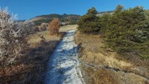 Hautes-Alpes : Balade dans les vignes de Remollon by drone