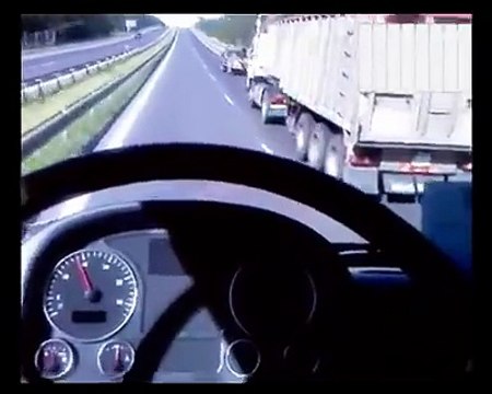 VTEC truck overtaking another truck LOL Who even made this one