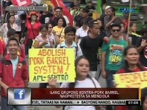 24 Oras: Ilang grupong kontra-pork barrel, nagprotesta sa mendiola