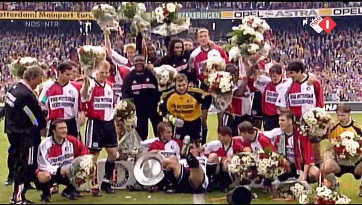 15-01-2017 Andere Tijden Sport; De Coolsingel liep vol