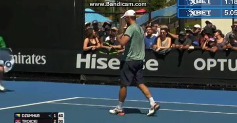 sjajanpoen Dzumhur