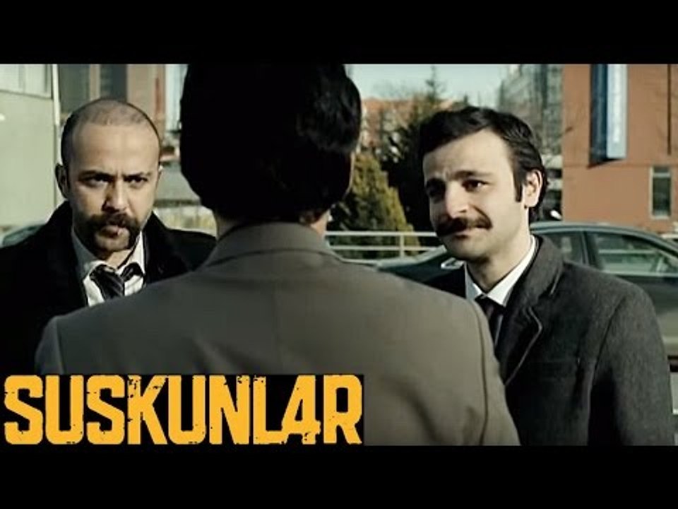 Suskunlar 1. Bölüm - Iska İbo, Sarı ve Ecevit'in Buluşması!