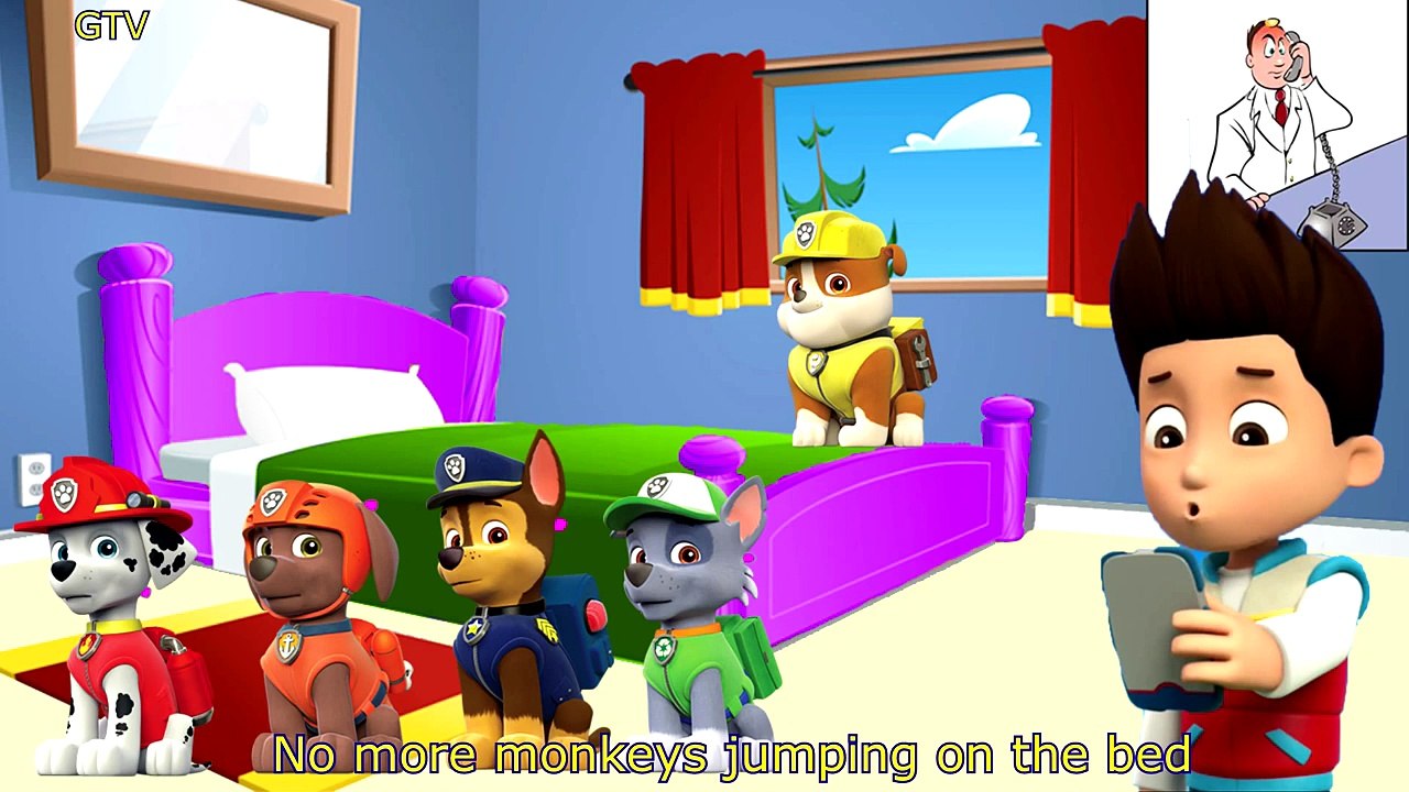 Five Little Minions Jumping on the Bed | 5 Little Monkeys Jumping on