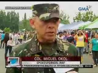 24 Oras: Mahigit 3,500 pamilyang nasalanta ng Bagyong Yolanda, nasa Villamor Airbase
