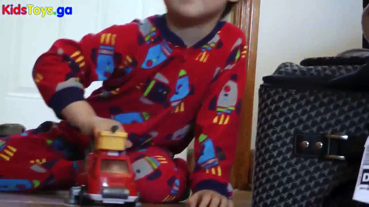 TOY CARS AND TRUCKS FOR KIDS! Fun Playtime! imagination! - learn numbers kids toys
