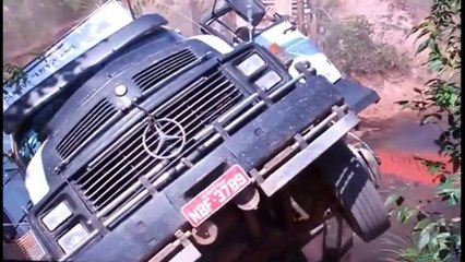 Fail Compilation. How to play it off when you fall. What you could see on russian roads