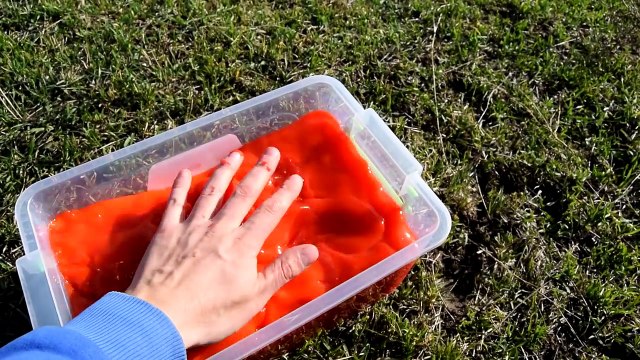 ЧТО ЕСЛИ РАСКАЛЁННЫЙ СТАЛЬНОЙ ШАР 1000 ГРАДУСОВ ПОЛОЖИТЬ В ЛИЗУНА, КОКА КОЛУ И КИНЕТИЧЕСКИЙ ПЕСОК