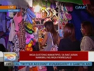 UB: Mga gustong makatipid, sa Baclaran namimili ng mga panregalo