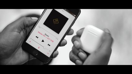 Apple : Stroll - iPhone 7 + AirPods