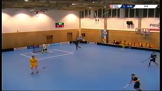 Quand le toit du gymnase s'effondre en plein match