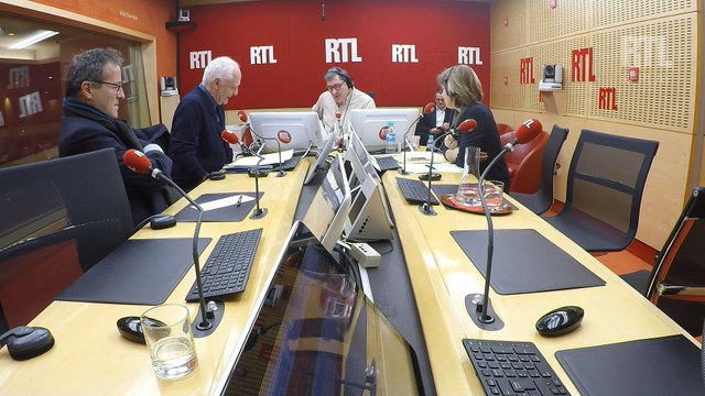 François Fillon a enterré l'amitié franco-allemande , lance Nicolas Domenach
