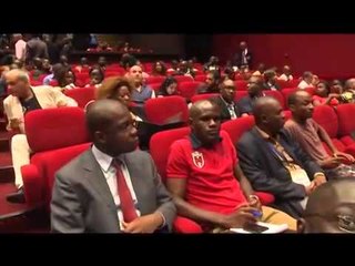 Скачать видео: RTI1/‪Cinéma : La Première Dame Dominique Ouattara à l’inauguration du Majestic ivoire‬