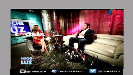 Juan Carlos Pichardo muestra todo su talento Noche de Luz-Video