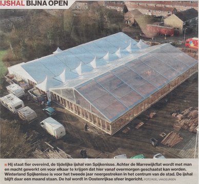 Opbouw schaatsbaan Winterland in volle gang / Spijkenisse 2017