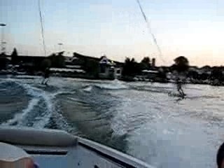 Show nautique - 13 juillet 2007 : Demi-tour wake/bateau