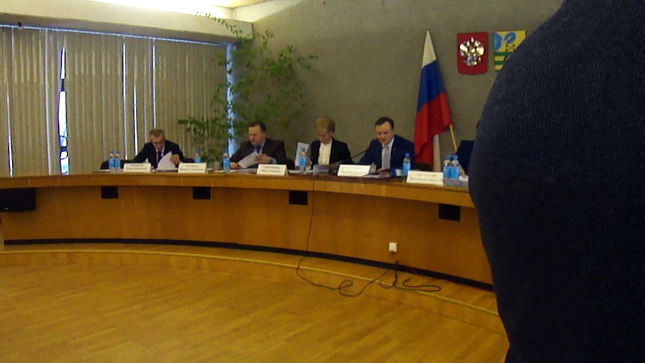 Как депутаты горсовета Петрозаводска подняли тарифы ЖКУ на 9.8% вместо 3.7% по просьбе Артура Мяки