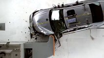 2017 Acura TLX small overlap IIHS crash test