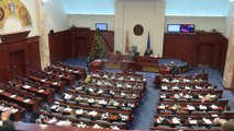 Kuvendi vazhdon të mbetet peng i politikës
