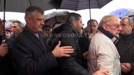 VIDEO/ Ish-ambasadori i OSBE-së injoron keqas Hashim Thaçin