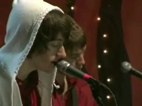 Arctic Monkeys - No Buses (Discover and Download