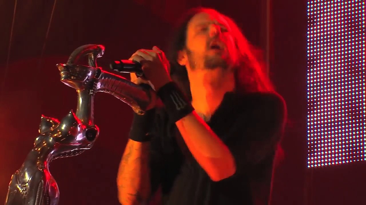 Korn Live - Another Brick In The Wall