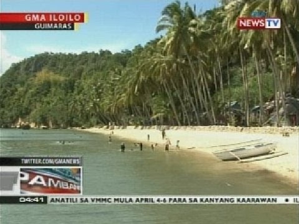 Mga white sand beach at rock formation, makikita sa isla ng Guimaras