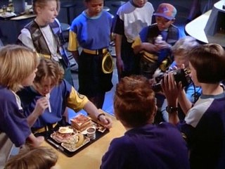 Ocean Girl - 1x04 - The Earthquake.