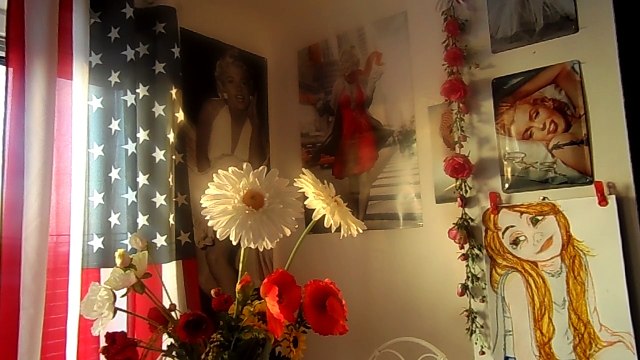 chantal goya voulez vous dansez grand mere .voulez vous valsé grand pere