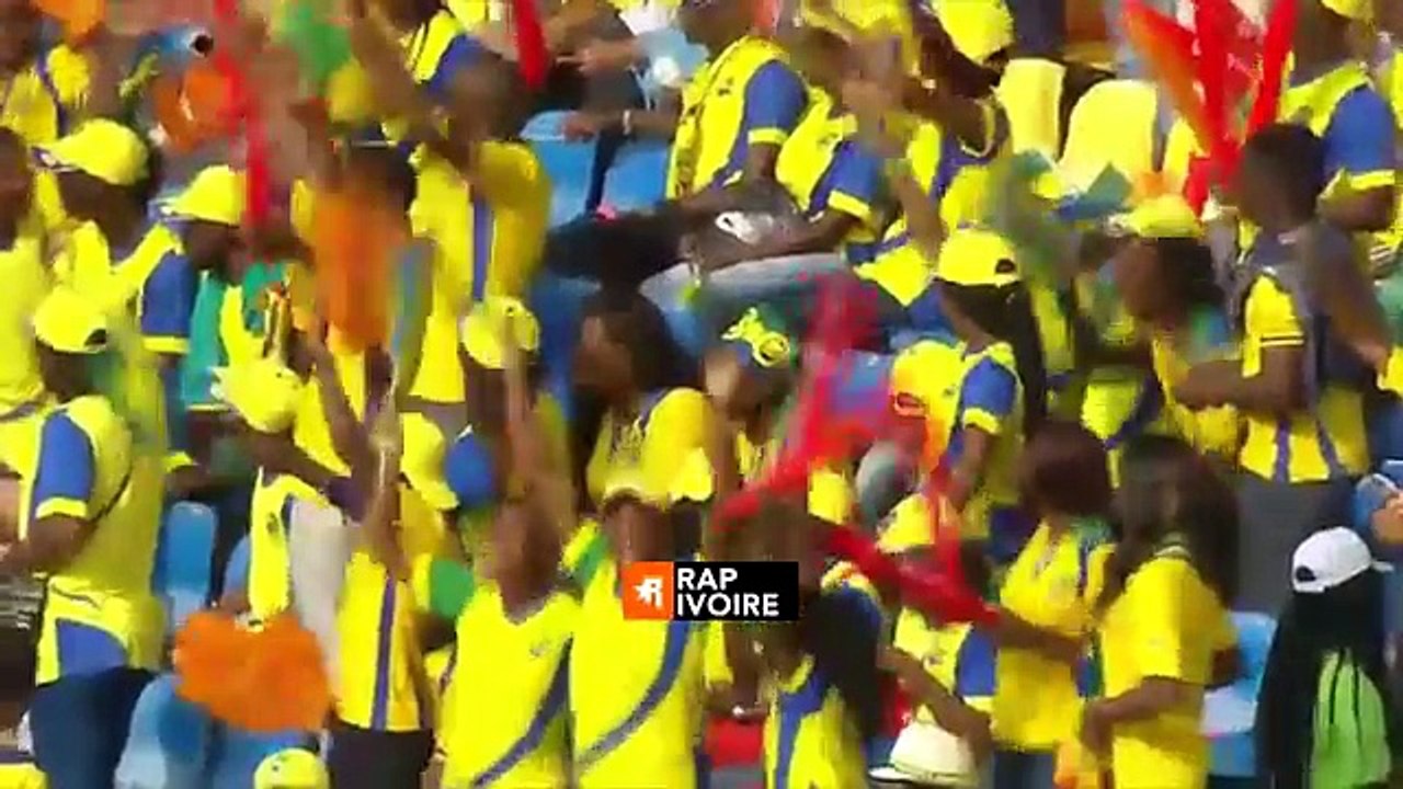 VALIDÉE, 92I VEYRON, DKR... REVIVEZ LE LIVE DE BOOBA ( Passage de booba a la can 2017 )