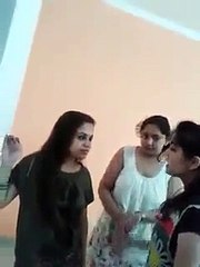 Girls fight - Girl Slap another Girl