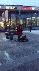 Musicien Extra Ordinaire À -3 Degree C