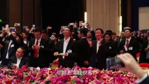 Wang Jianlin sings Chinese Opera
