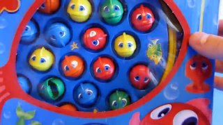 LET'S GO FISHING GAME Surprise Eggs Opening Toys Family Fun Activity for Kids Learn Colors
