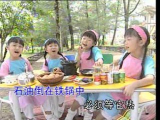 [Q-Genz 巧千金] 荷包蛋 -- 小宝贝 (Official MV)