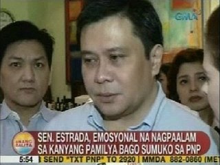 UB: Sen. Jinggoy, emosyonal na nagpaalam sa kanyang pamilya bago sumuko sa PNP